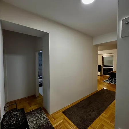 Beautiful 3 Bedroom Mountain View Apartmán *